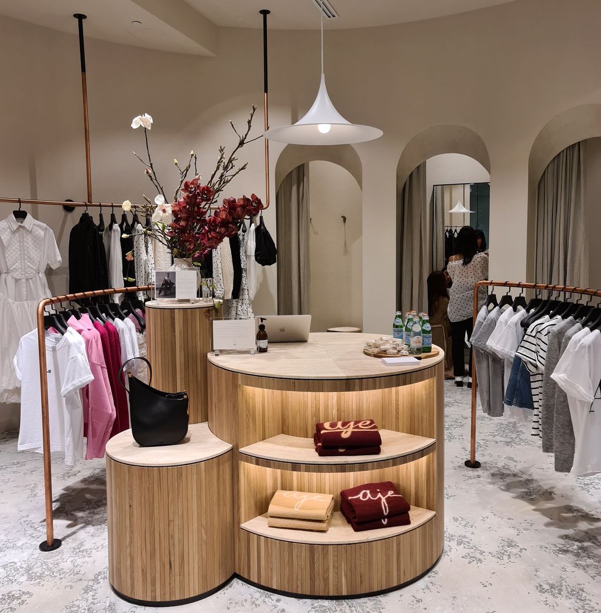 slider image 1621243260e1af0c20-0